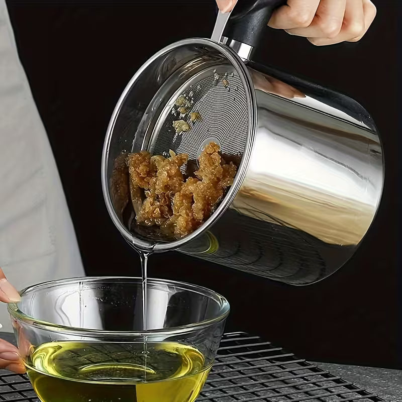 Stainless Steel Kitchen Grease Container with Strainer - Easy-Pour Handle, Ideal for Cooking Oil & Grease Storage, Essential Kitchen Accessory, Grease Can for Kitchen